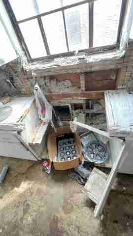 5557 Three Mile (38).jpg